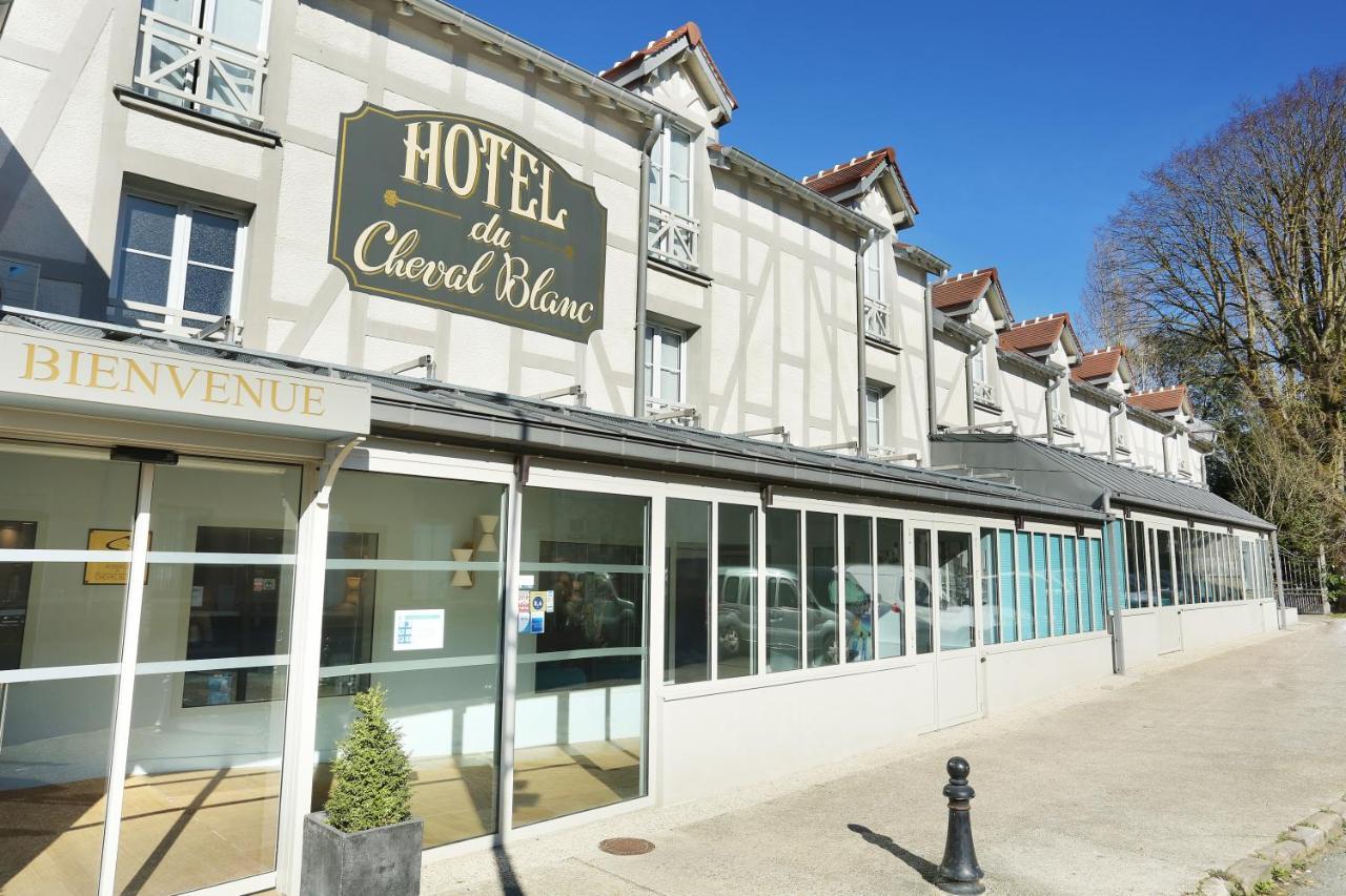 Hotel Du Cheval Blanc - Paris Marne La Vallee Disneyland Paris Exterior photo